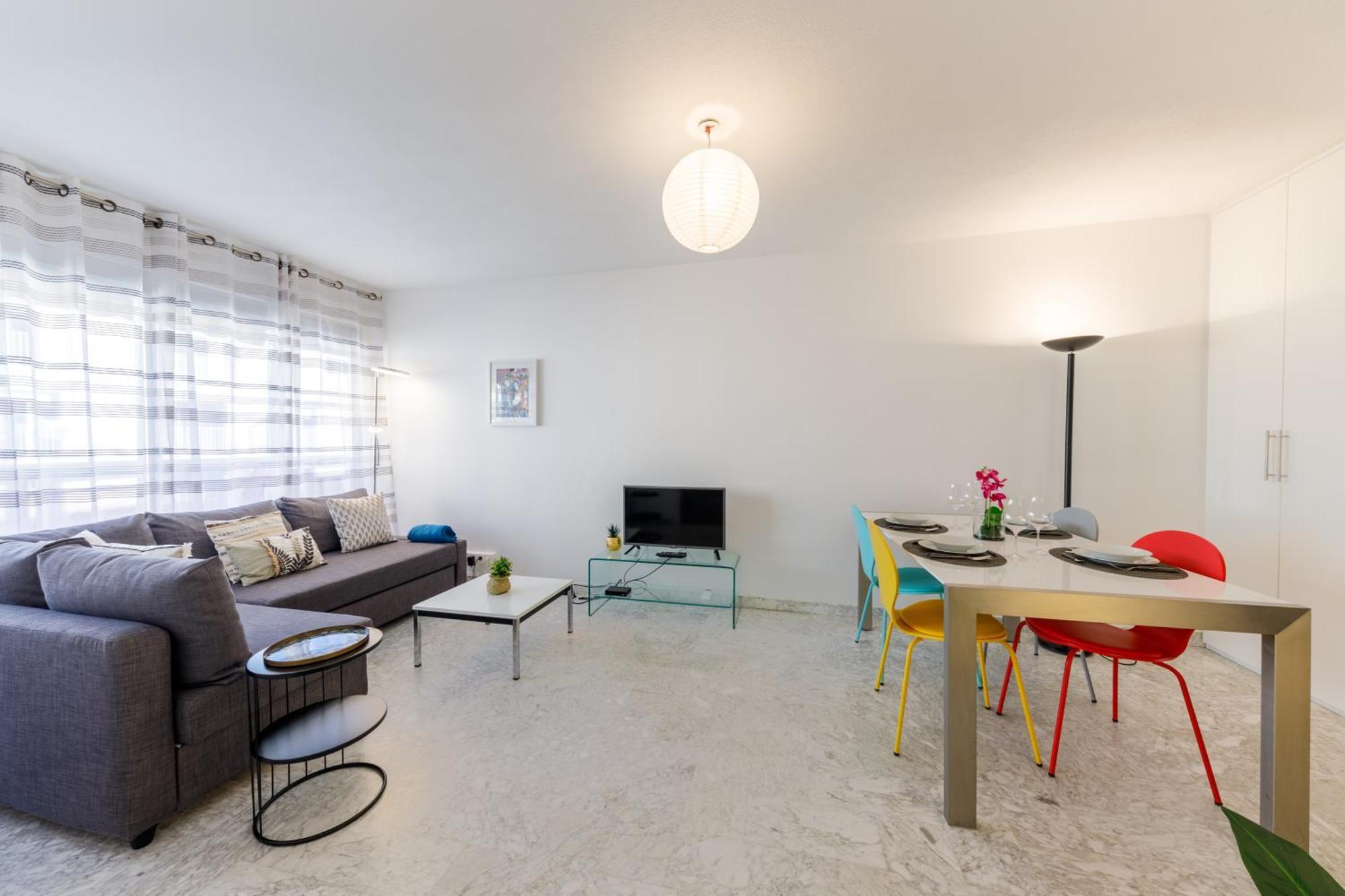 La Perle Grand 2p Terrasse Centre Proche Plages Clim *